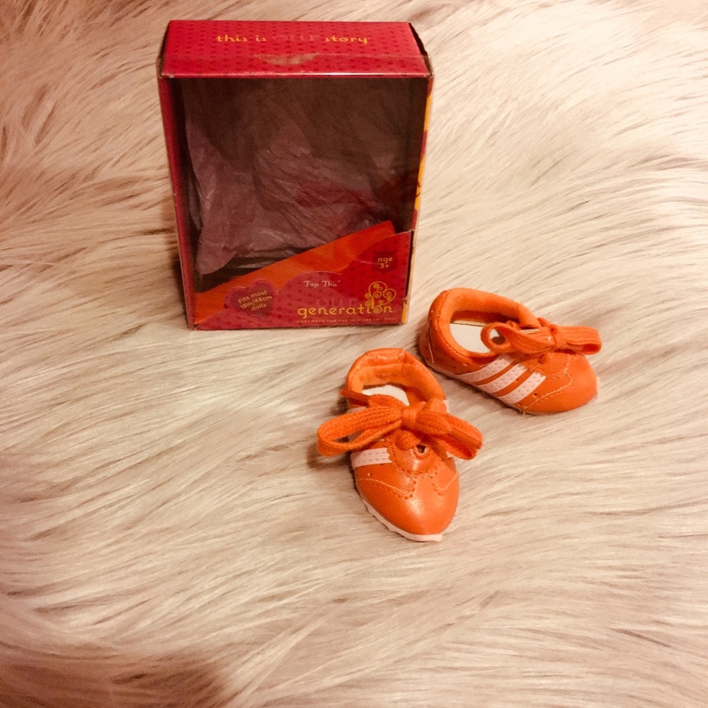 Shoes - Picture 2 of 3